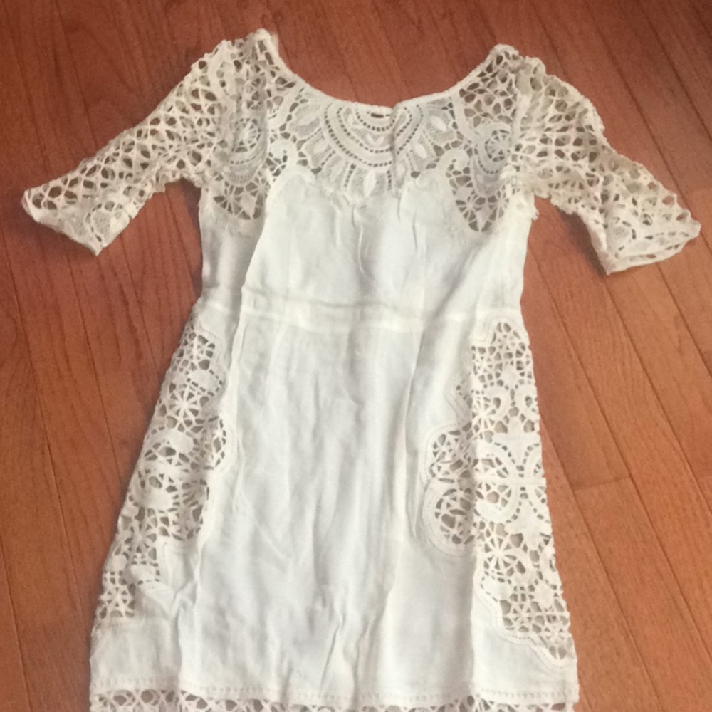 π For love and lemons lace dress- size XS - Picture 5 of 8
